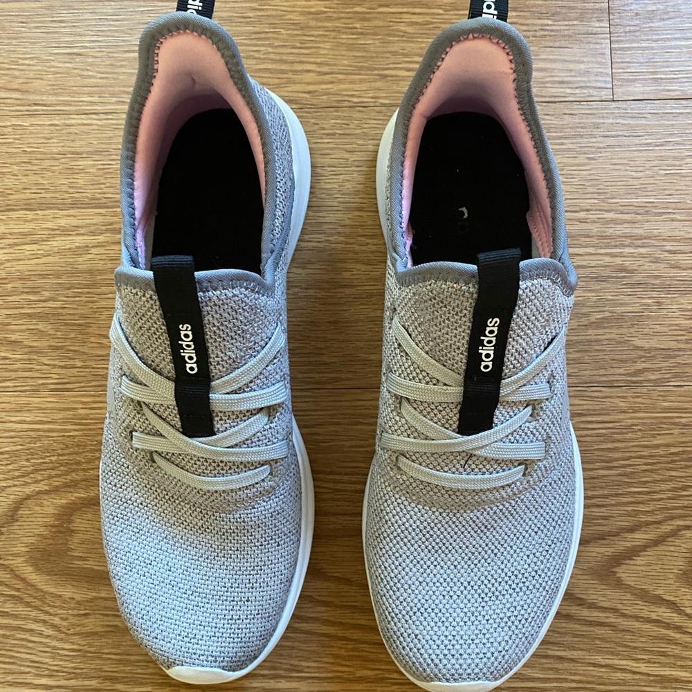 Women’s Adidas Cloudfoam sneakers